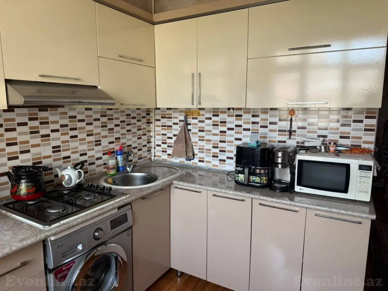 Satılır 3 otaqlı Mənzil Köhnə tikili 55 m² Xətai r. - şəkil 6
