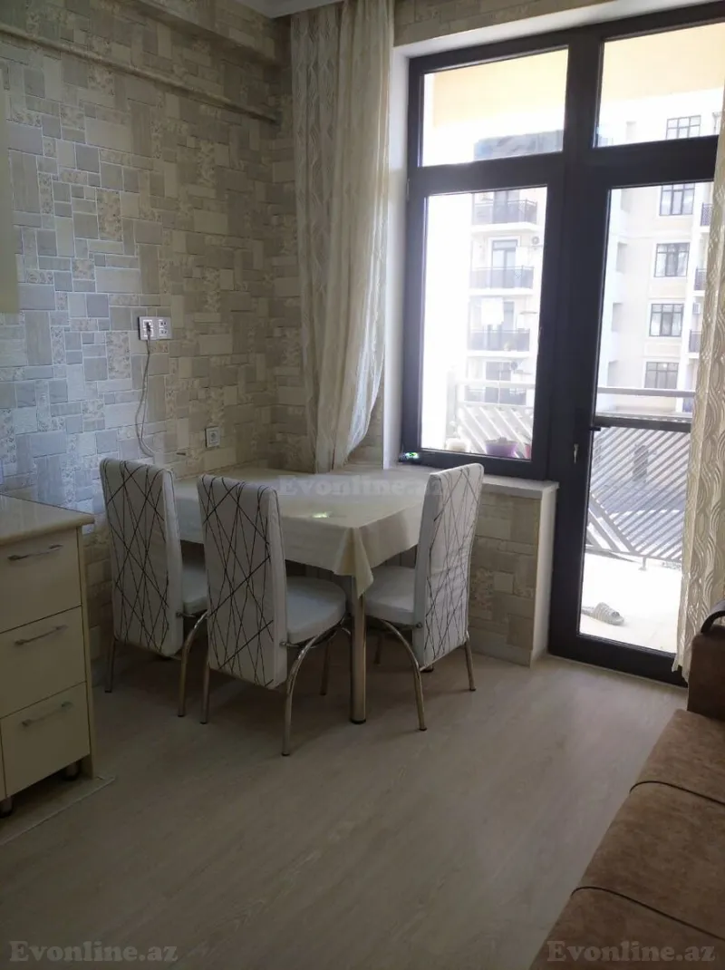 1 otaqlı Mənzil 53 m² Xətai r. Satılır