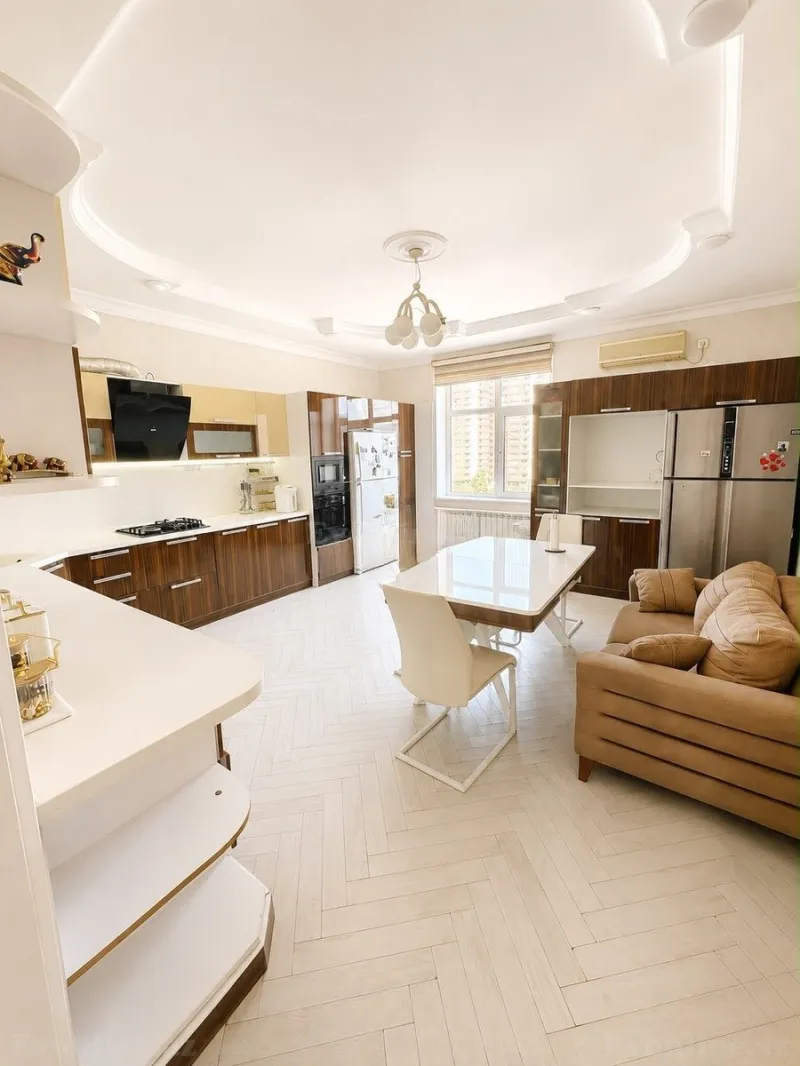 Kirayə verilir 6 otaqlı Mənzil Yeni tikili 303 m² Xətai r. - şəkil 2
