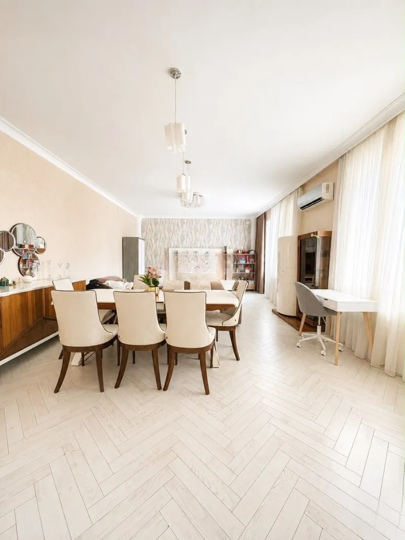 Kirayə verilir 6 otaqlı Mənzil Yeni tikili 303 m² Xətai r. - şəkil 3