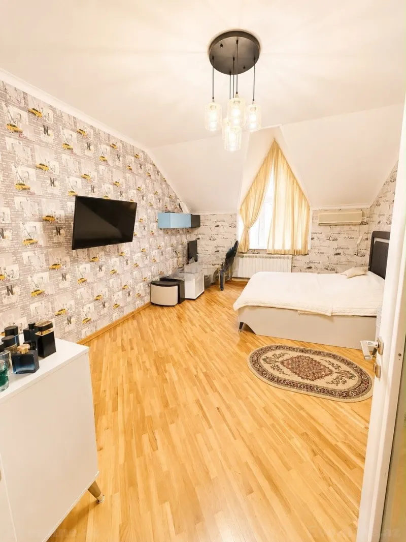 Kirayə verilir 6 otaqlı Mənzil Yeni tikili 303 m² Xətai r. - şəkil 8