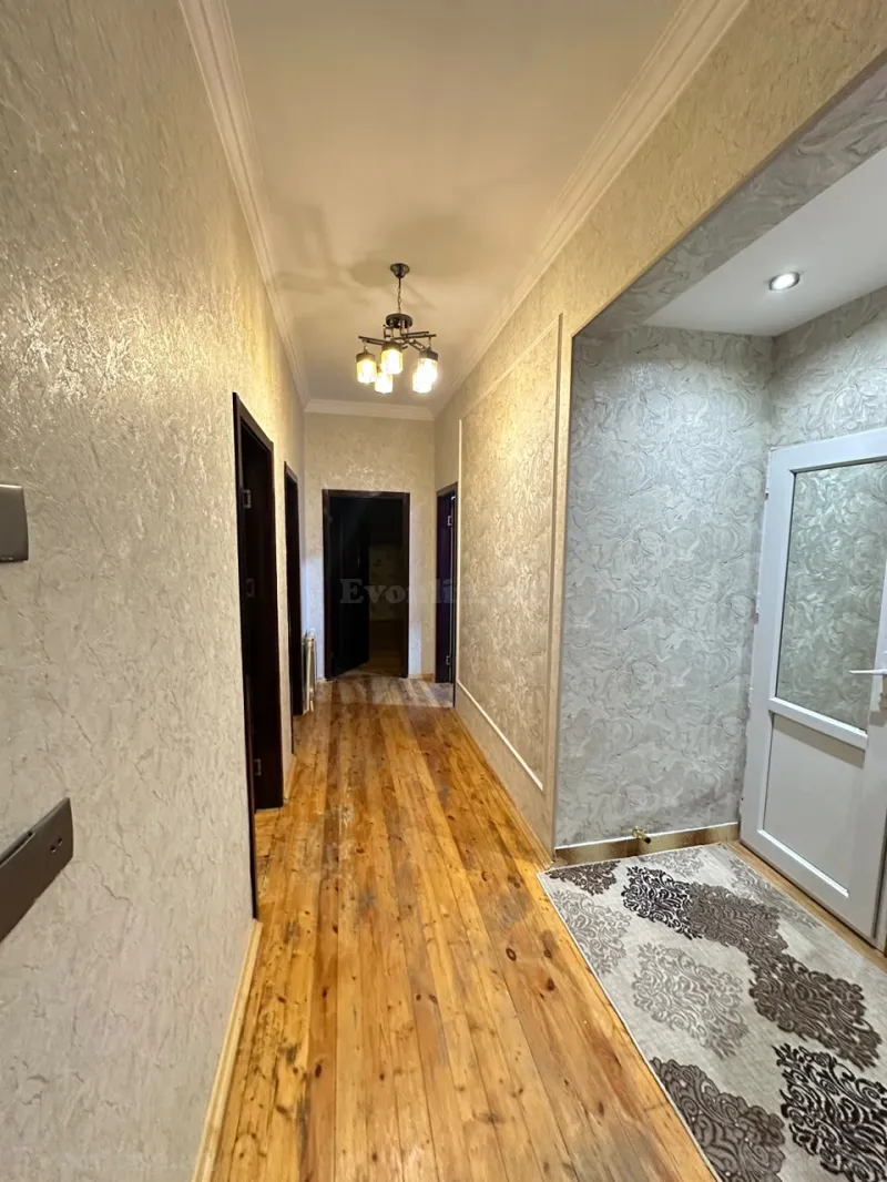 3 otaqlı Həyət evi 100 m² M.Ə.Rəsulzadə Satılır
