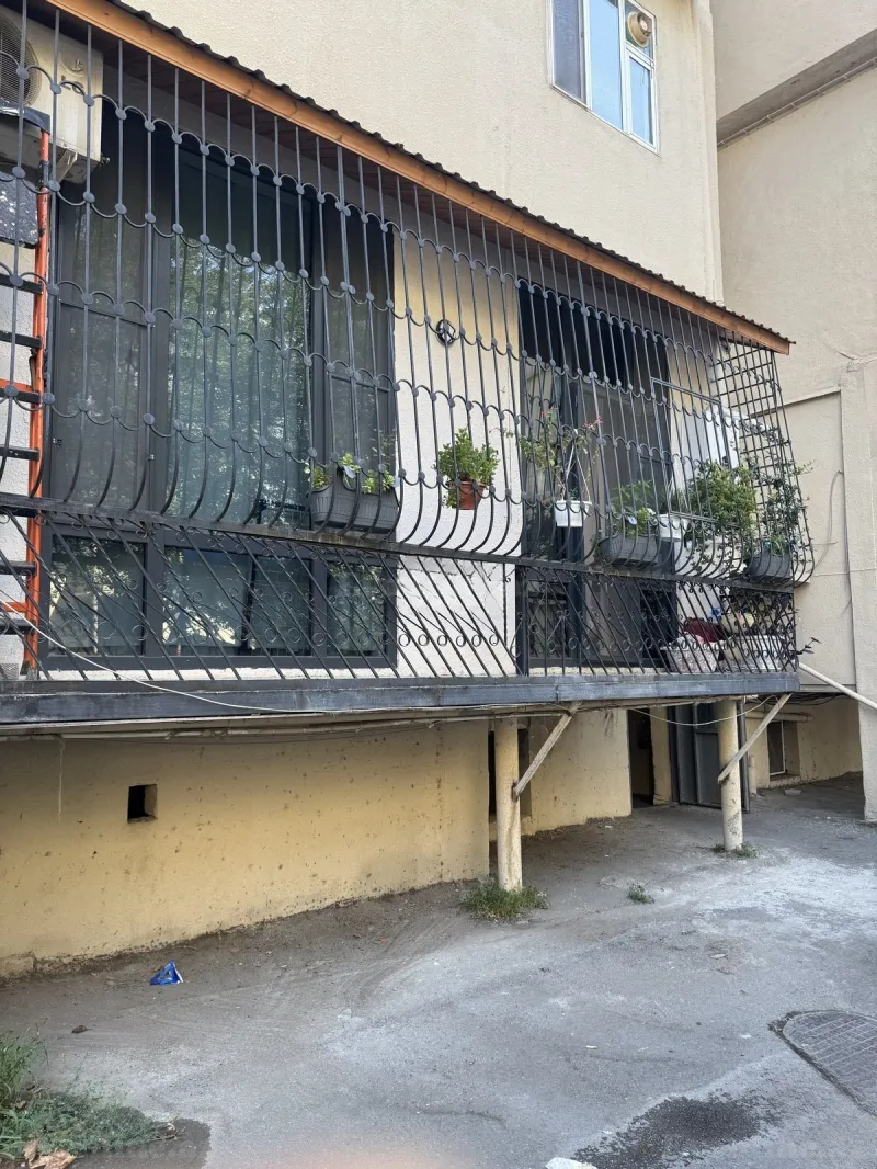 Satılır 3 otaqlı Mənzil Köhnə tikili 100 m² Nizami m. - şəkil 5