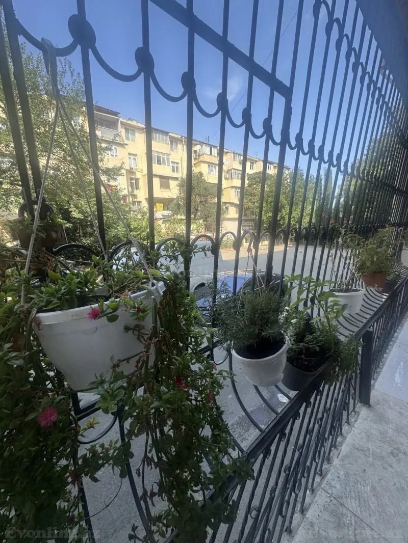 Satılır 3 otaqlı Mənzil Köhnə tikili 100 m² Nizami m. - şəkil 16