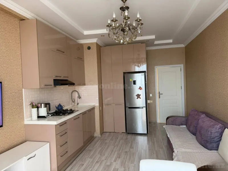 Satılır 2 otaqlı Mənzil Yeni tikili 61 m² Azadlıq prospekti m. - şəkil 2