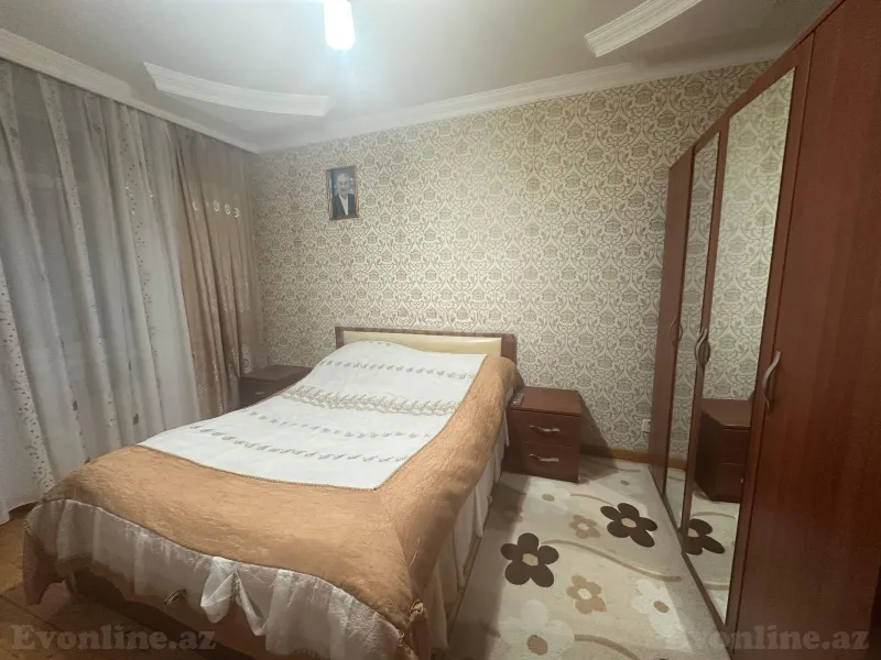 Satılır 4 otaqlı Mənzil Köhnə tikili 100 m² Həzi Aslanov m. - şəkil 8
