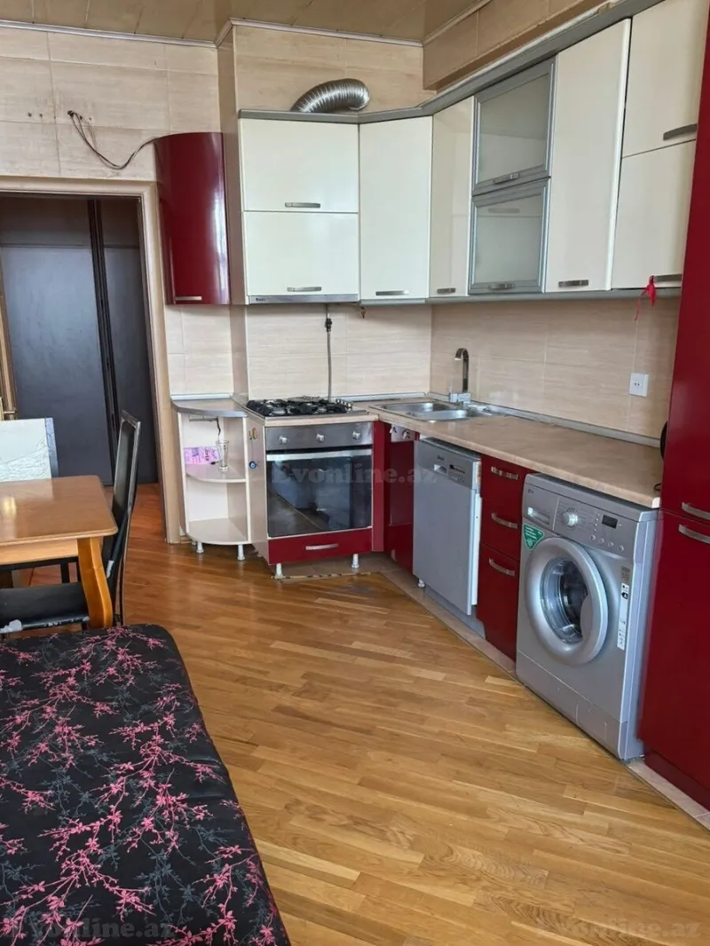 Satılır 2 otaqlı Mənzil Yeni tikili 100 m² Qara Qarayev m. - şəkil 2