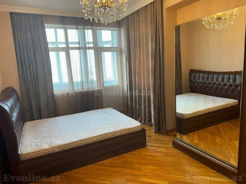 Satılır 2 otaqlı Mənzil Yeni tikili 100 m² Qara Qarayev m. - şəkil 6