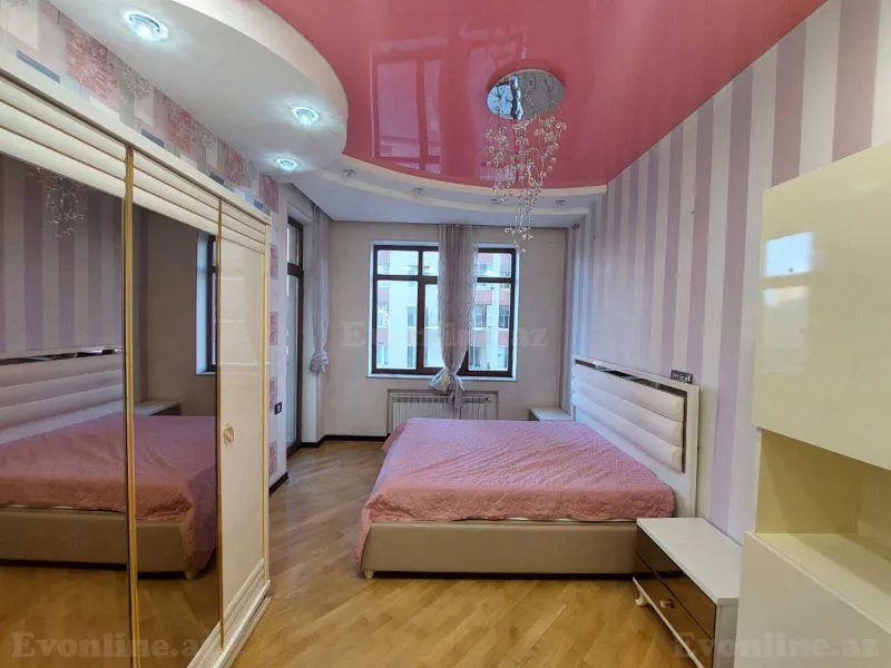 Satılır 4 otaqlı Mənzil Yeni tikili 225 m² Elmlər Akademiyası m. - şəkil 9