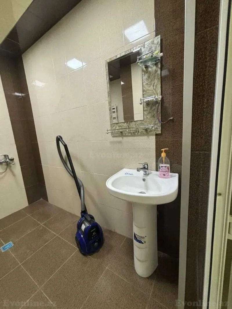 Kirayə verilir 3 otaqlı Mənzil Yeni tikili 110 m² Gənclik m. - şəkil 6