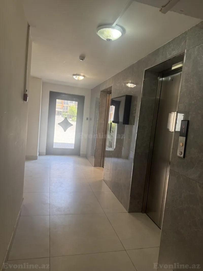 Satılır 2 otaqlı Mənzil Yeni tikili 68 m² Yasamal r. - şəkil 15