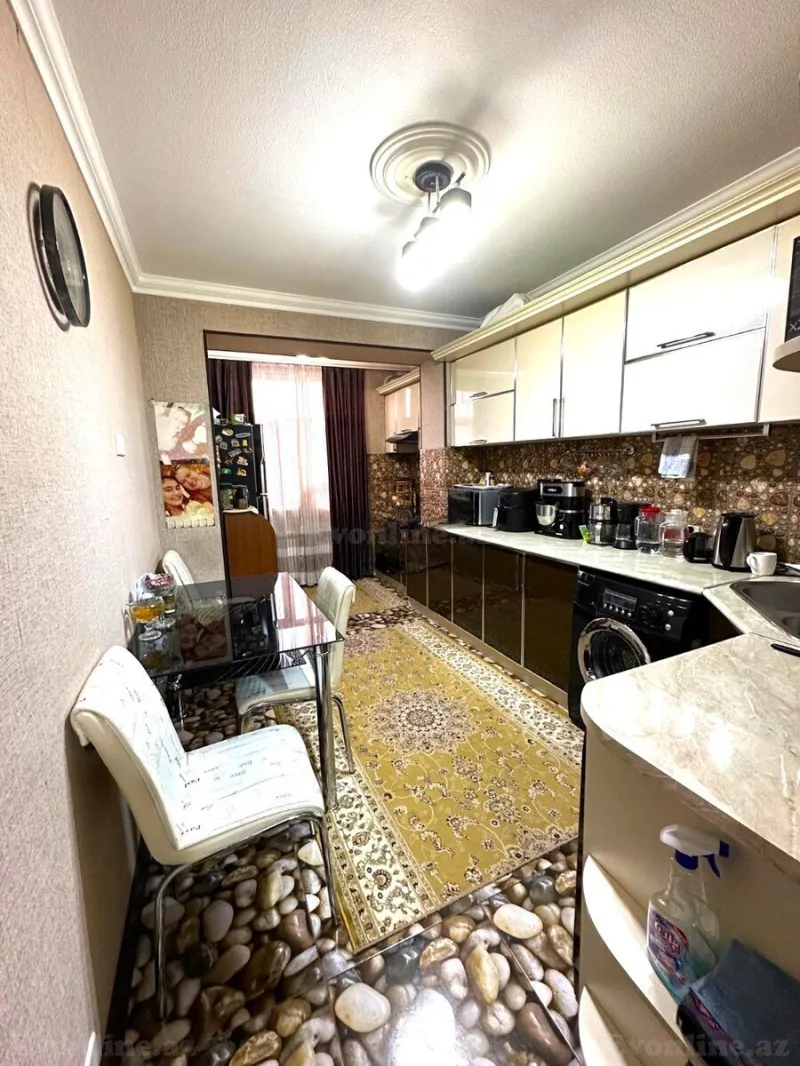 Satılır 3 otaqlı Mənzil Köhnə tikili 80 m² Bakıxanov - şəkil 11
