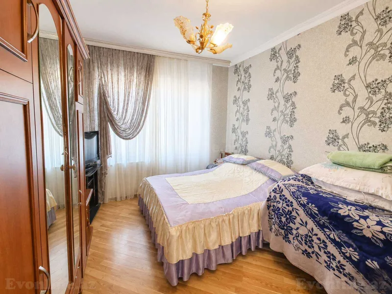 Satılır 3 otaqlı Mənzil Köhnə tikili 85 m² Qara Qarayev m. - şəkil 5