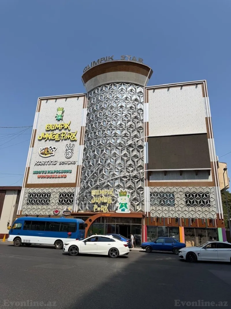 Satılır 2 otaqlı Mənzil Yeni tikili 60 m² 8 Noyabr m. - şəkil 2