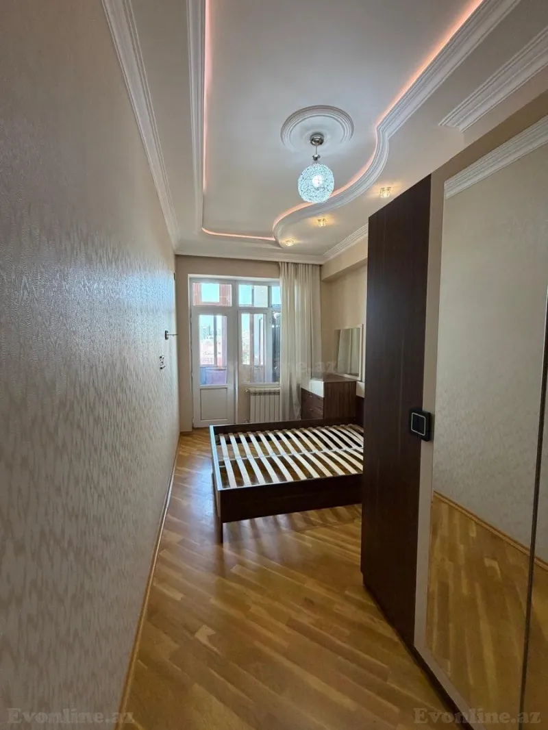 Satılır 2 otaqlı Mənzil Yeni tikili 60 m² 8 Noyabr m. - şəkil 13
