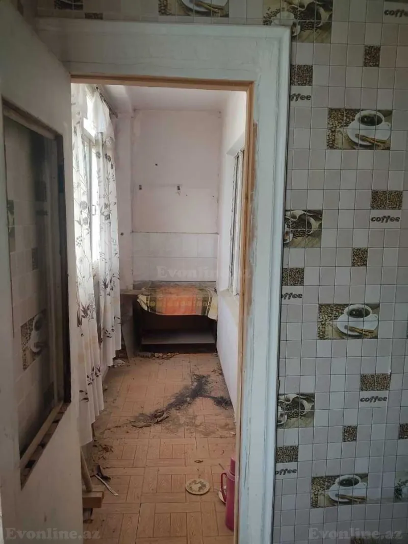 Satılır 3 otaqlı Mənzil Köhnə tikili 72 m² Sumqayıt - şəkil 5