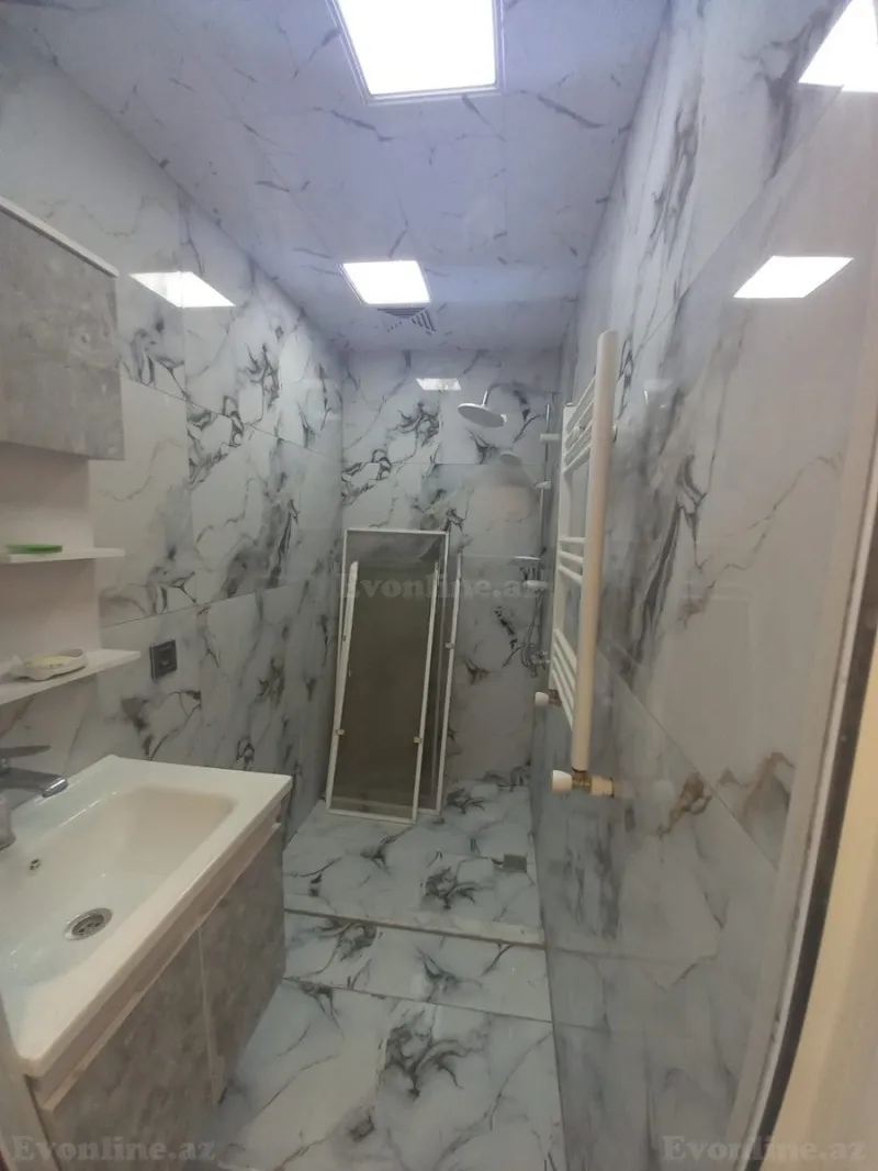 Satılır 3 otaqlı Mənzil Köhnə tikili 82 m² 8-ci mikrorayon - şəkil 3
