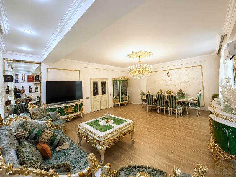 4 otaqlı Mənzil 168 m² Badamdar Satılır