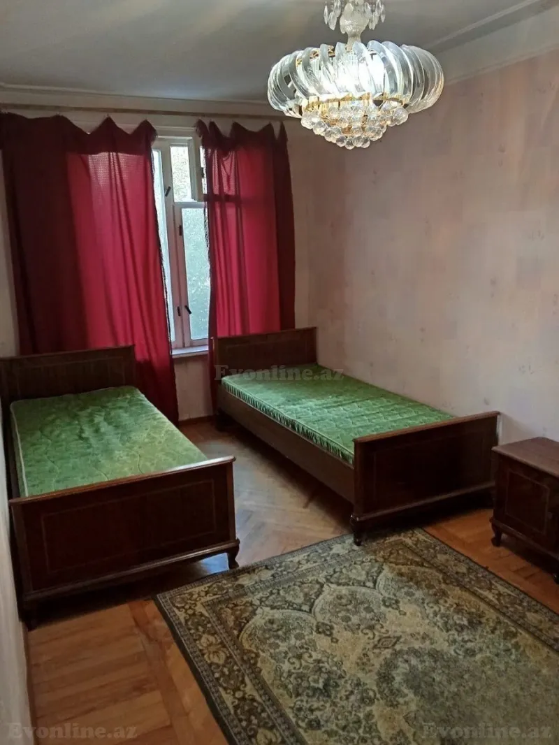 Satılır 2 otaqlı Mənzil Köhnə tikili 47 m² Elmlər Akademiyası m. - şəkil 3