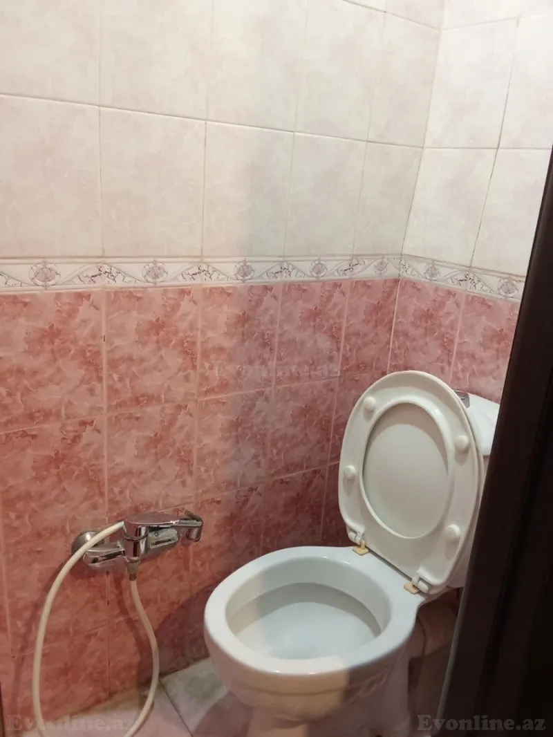 Satılır 2 otaqlı Mənzil Köhnə tikili 47 m² Elmlər Akademiyası m. - şəkil 4