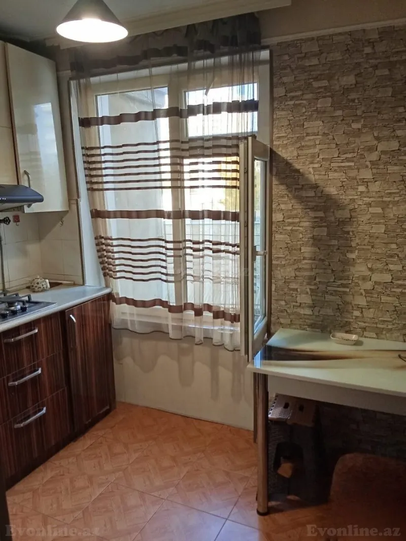 Satılır 2 otaqlı Mənzil Köhnə tikili 47 m² Elmlər Akademiyası m. - şəkil 5