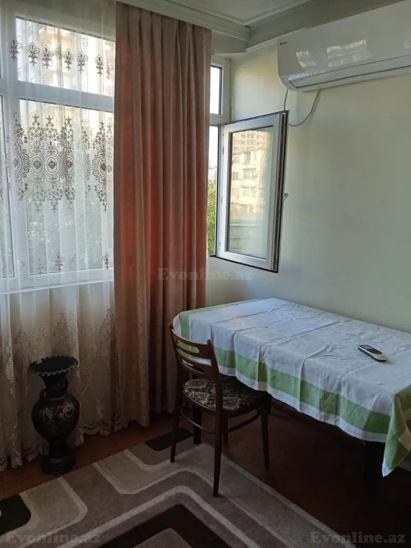 Satılır 2 otaqlı Mənzil Köhnə tikili 47 m² Elmlər Akademiyası m. - şəkil 6