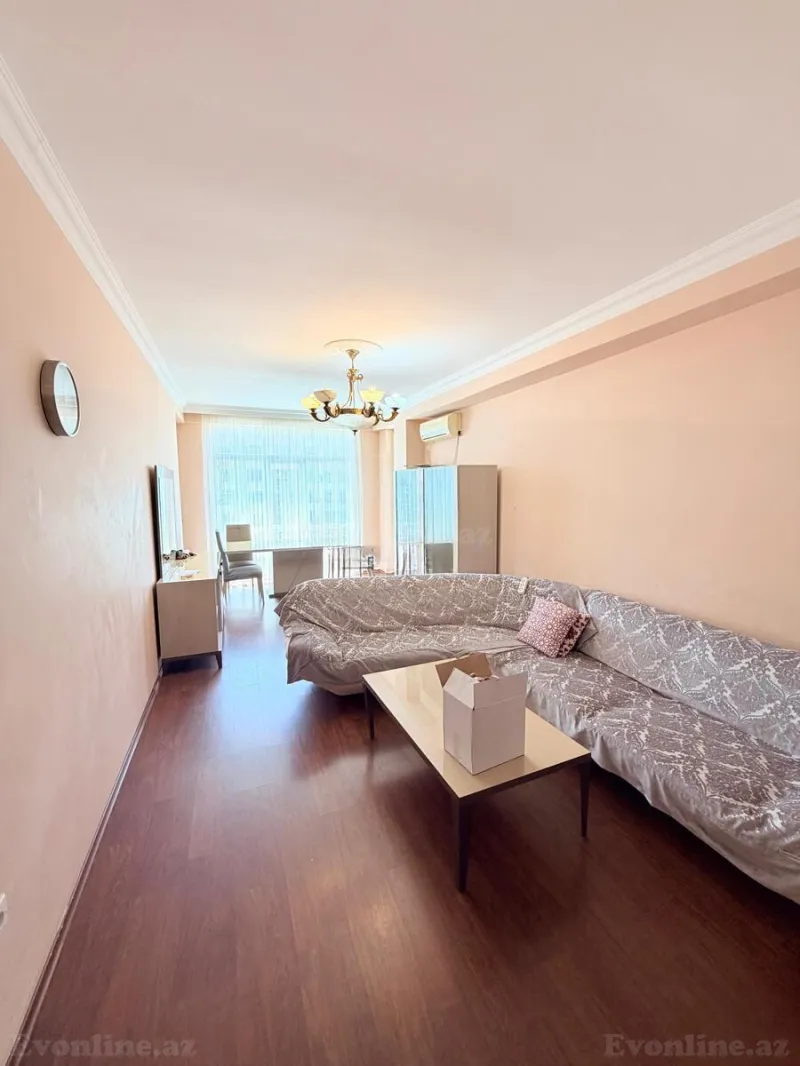 2 otaqlı Mənzil 95 m² İnşaatçılar m. Kirayə verilir