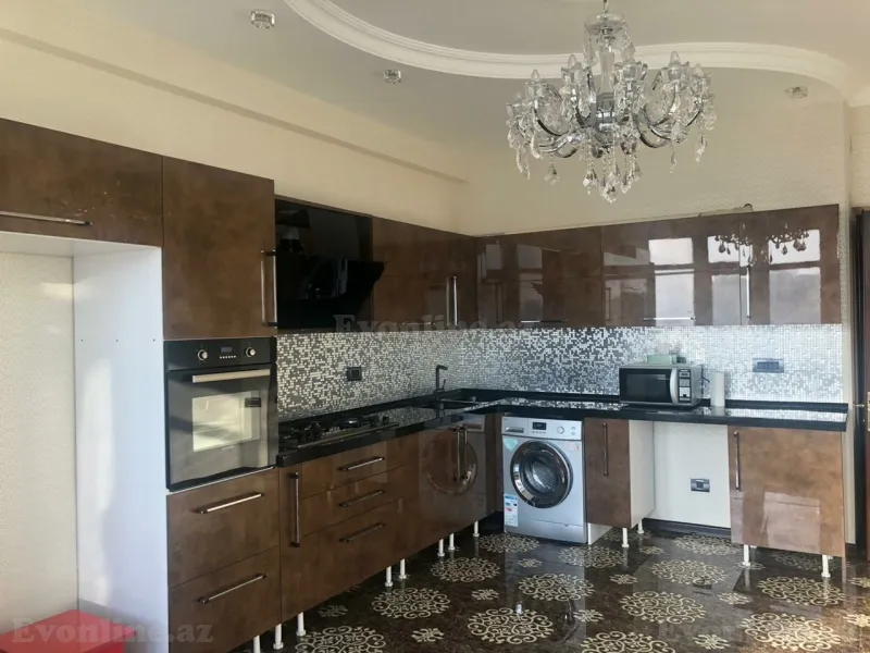 Kirayə verilir 4 otaqlı Mənzil Yeni tikili 300 m² 28 May m. - şəkil 8