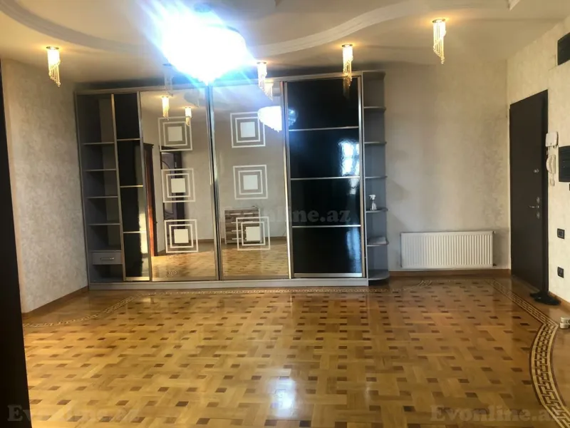 Kirayə verilir 4 otaqlı Mənzil Yeni tikili 300 m² 28 May m. - şəkil 10