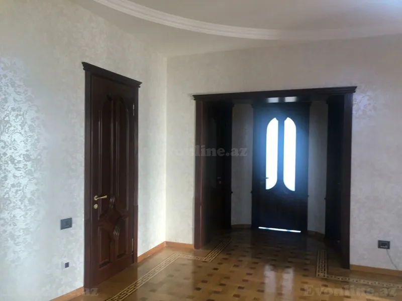 Kirayə verilir 4 otaqlı Mənzil Yeni tikili 300 m² 28 May m. - şəkil 15