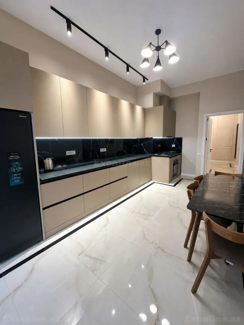 Kirayə verilir 3 otaqlı Mənzil Yeni tikili 125 m² 28 May m. - şəkil 12