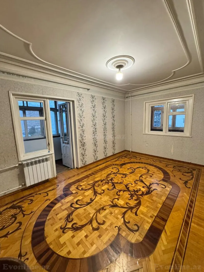 Satılır 4 otaqlı Mənzil Köhnə tikili 110 m² Azadlıq prospekti m. - şəkil 11