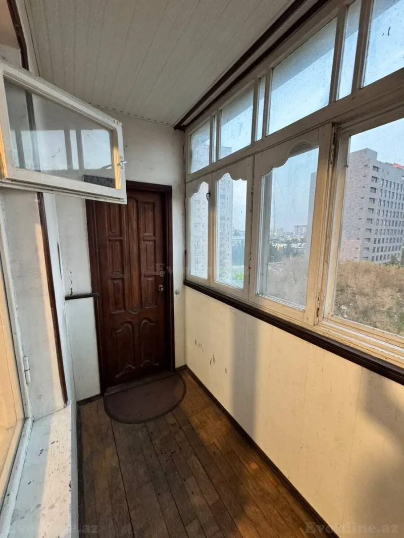Satılır 4 otaqlı Mənzil Köhnə tikili 110 m² Azadlıq prospekti m. - şəkil 13