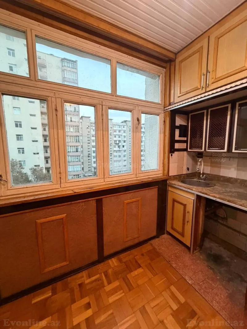 Satılır 4 otaqlı Mənzil Köhnə tikili 110 m² Azadlıq prospekti m. - şəkil 21