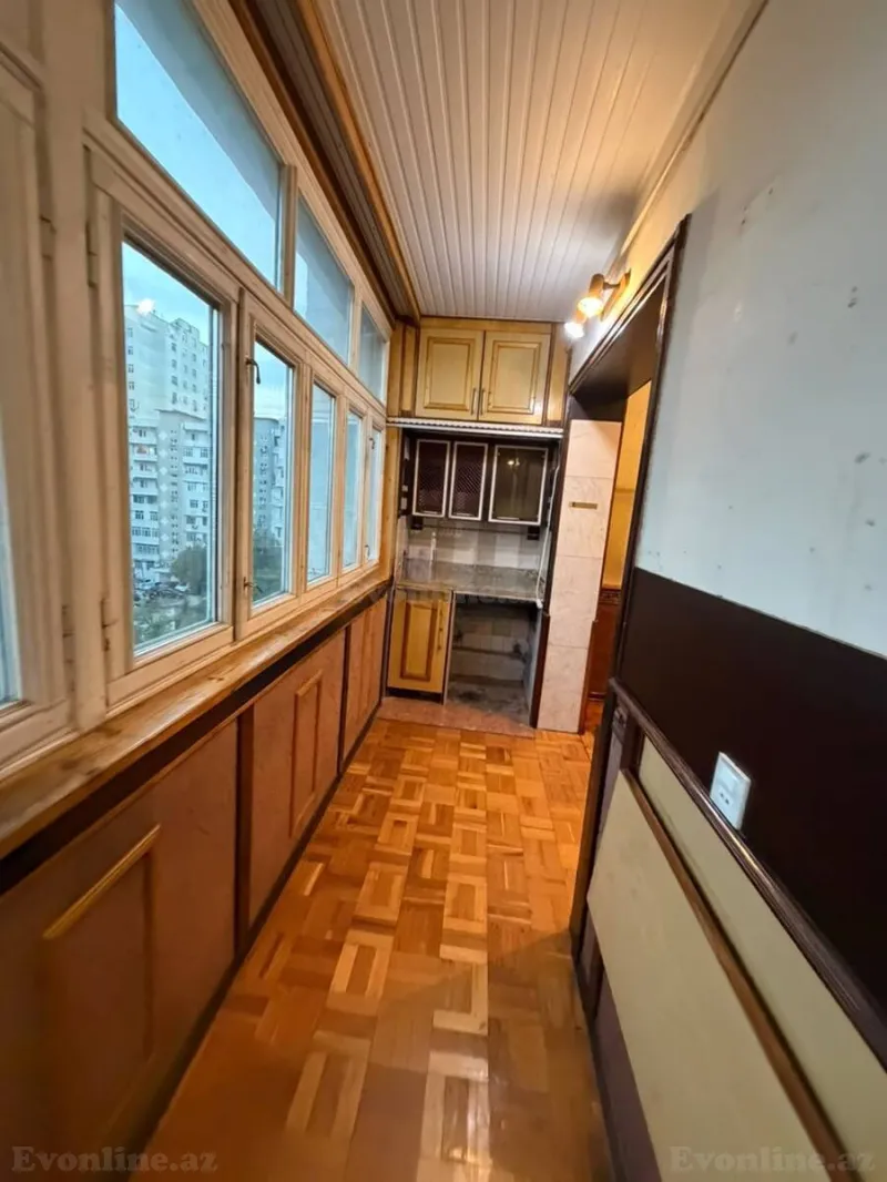 Satılır 4 otaqlı Mənzil Köhnə tikili 110 m² Azadlıq prospekti m. - şəkil 22
