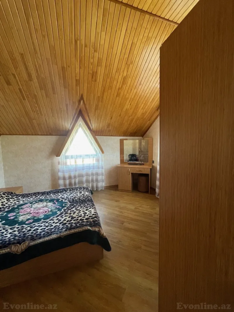 Satılır 4 otaqlı Həyət evi 200 m² Quba - şəkil 12