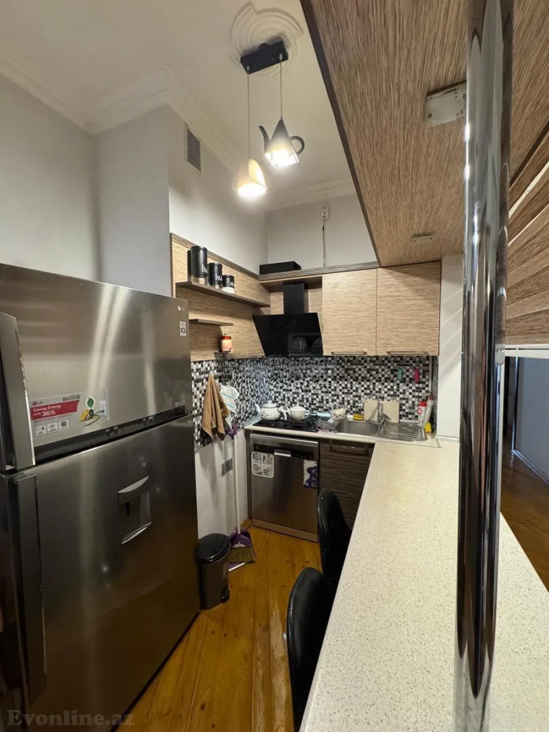 Kirayə verilir 3 otaqlı Mənzil Yeni tikili 120 m² Qara Qarayev m. - şəkil 9