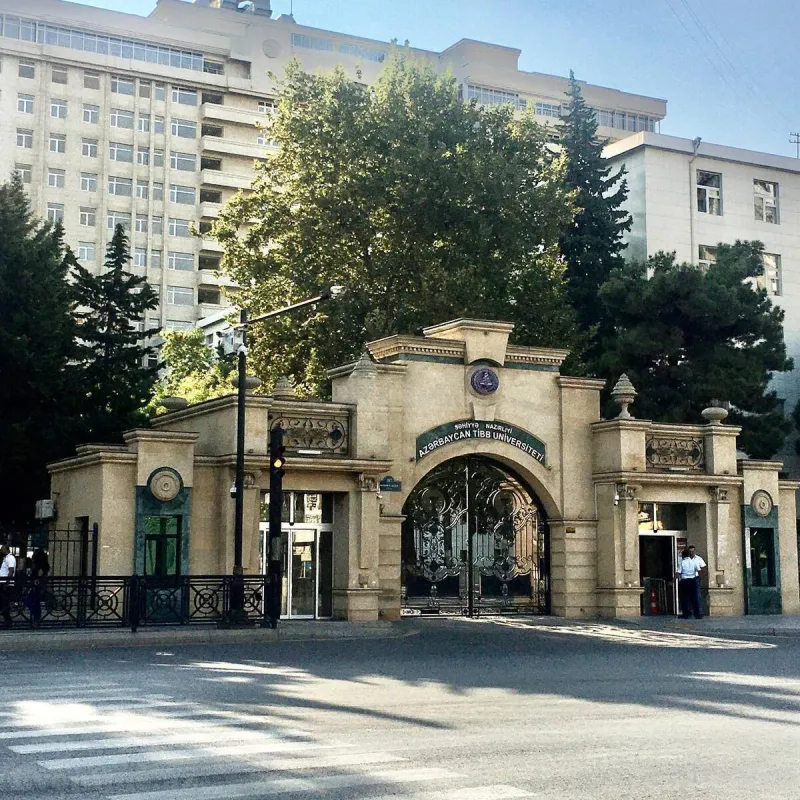 3 otaqlı Mənzil 125 m² Nəsimi r. Kirayə verilir