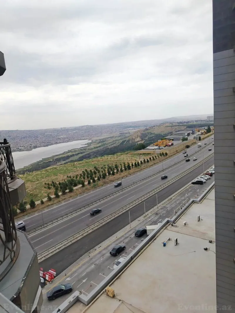 Satılır 3 otaqlı Mənzil Yeni tikili 73 m² Yasamal r. - şəkil 3