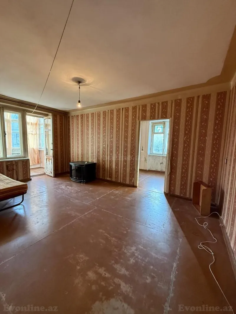 Satılır 2 otaqlı Mənzil Köhnə tikili 52 m² Nərimanov r. - şəkil 4