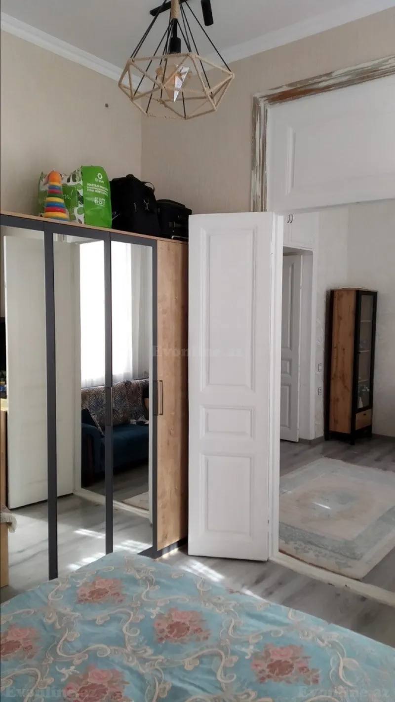 Satılır 2 otaqlı Mənzil Köhnə tikili 40 m² Nizami m. - şəkil 4