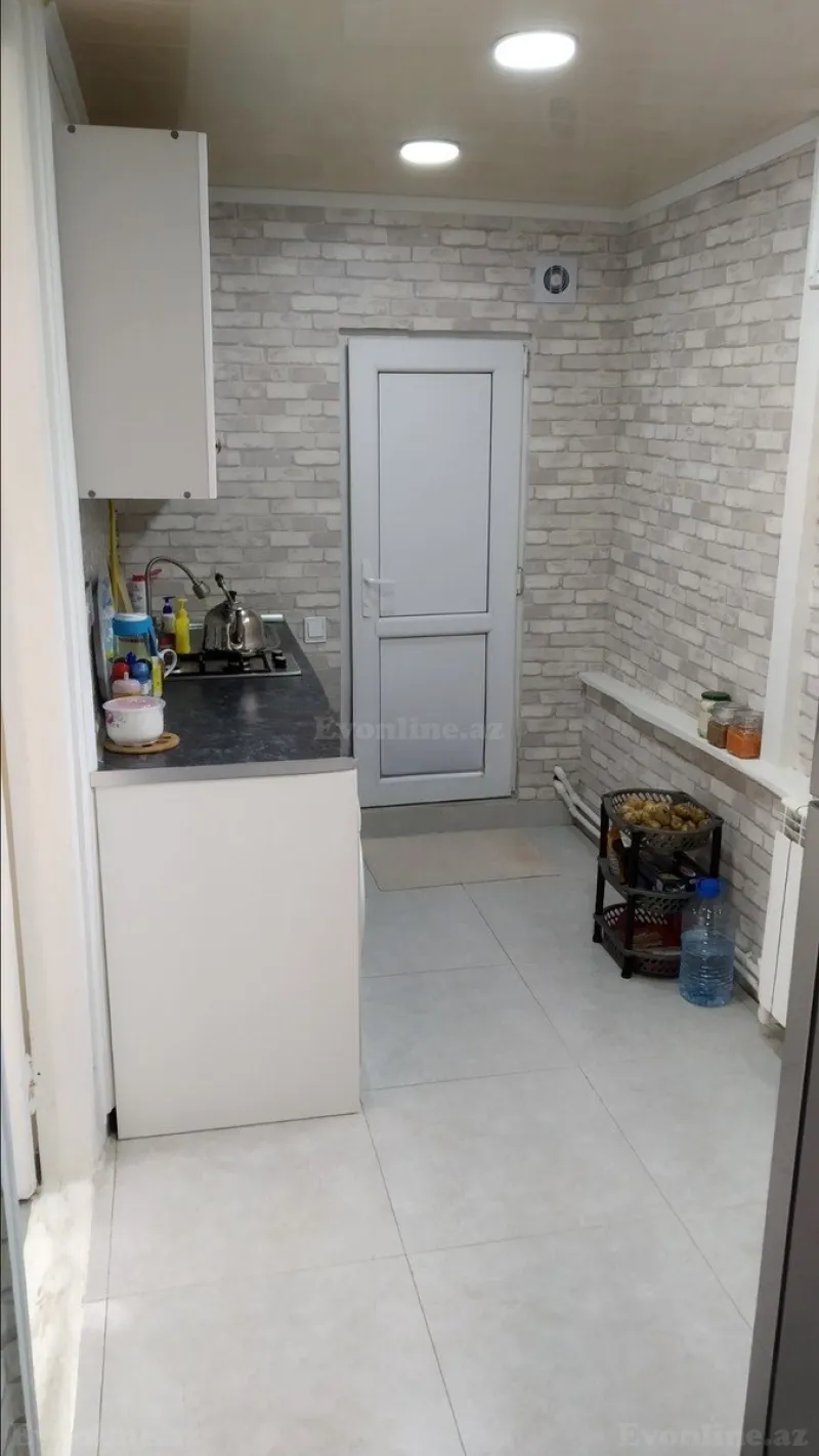 Satılır 2 otaqlı Mənzil Köhnə tikili 40 m² Nizami m. - şəkil 10