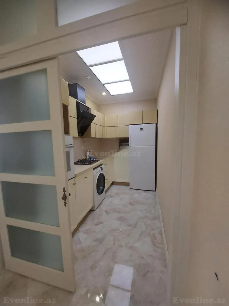 Kirayə verilir 2 otaqlı Mənzil Yeni tikili 70 m² 28 May m. - şəkil 6