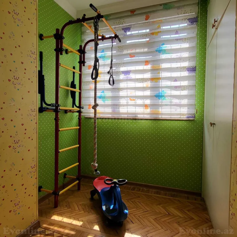 Satılır 3 otaqlı Mənzil Köhnə tikili 110 m² İnşaatçılar m. - şəkil 9