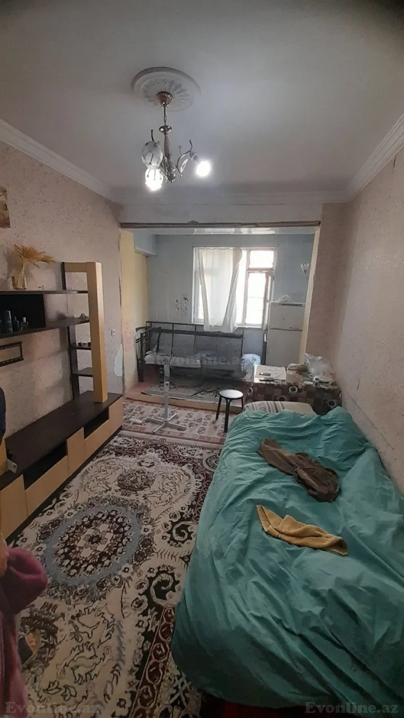 Satılır 1 otaqlı Mənzil Köhnə tikili 24 m² Memar Əcəmi m.