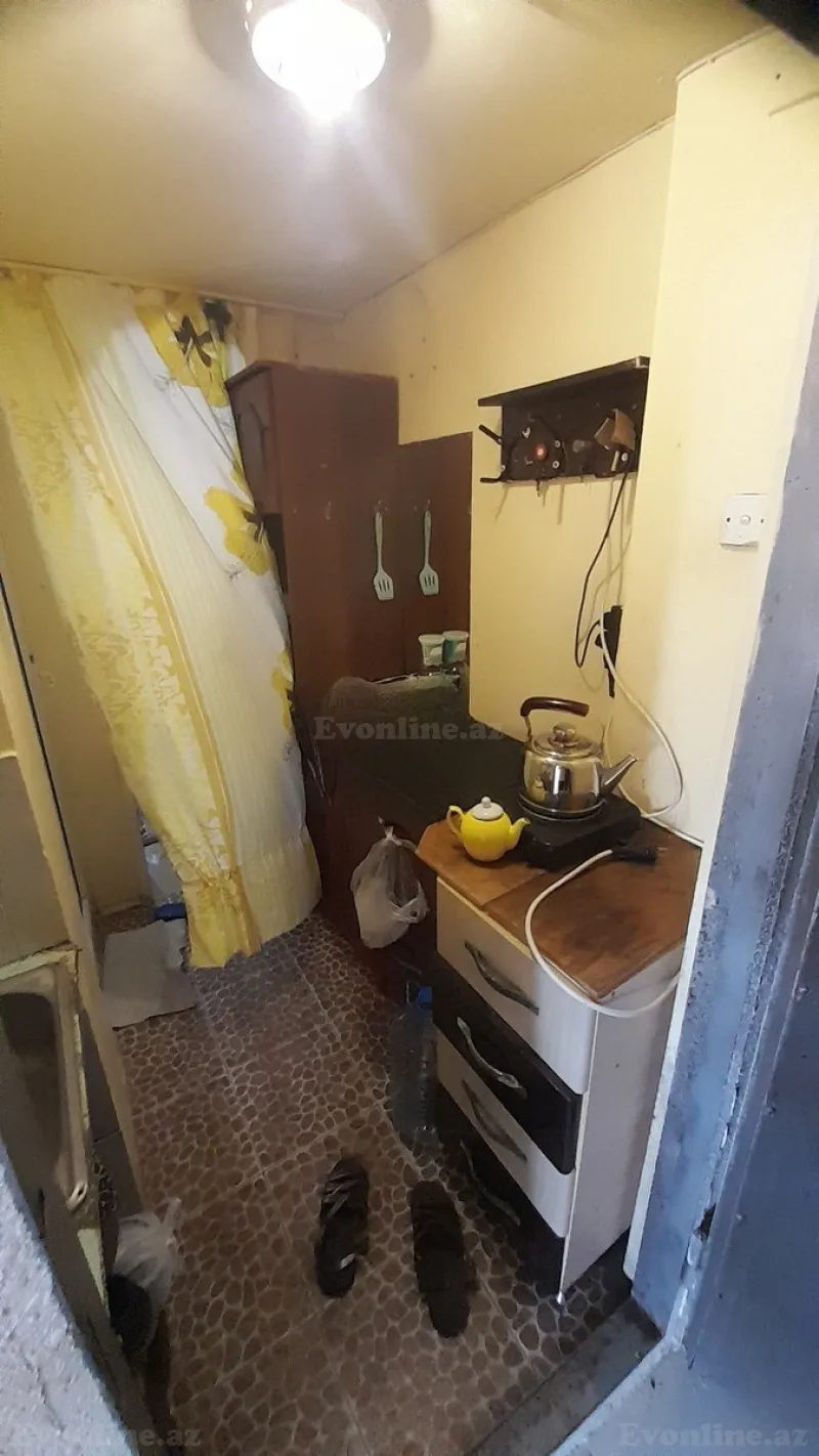 Satılır 1 otaqlı Mənzil Köhnə tikili 24 m² Memar Əcəmi m. - şəkil 3
