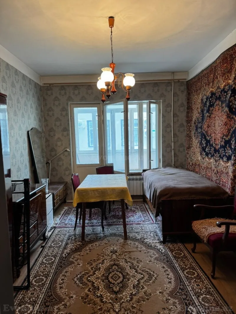 Satılır 4 otaqlı Mənzil Köhnə tikili 105 m² Gənclik m. - şəkil 5