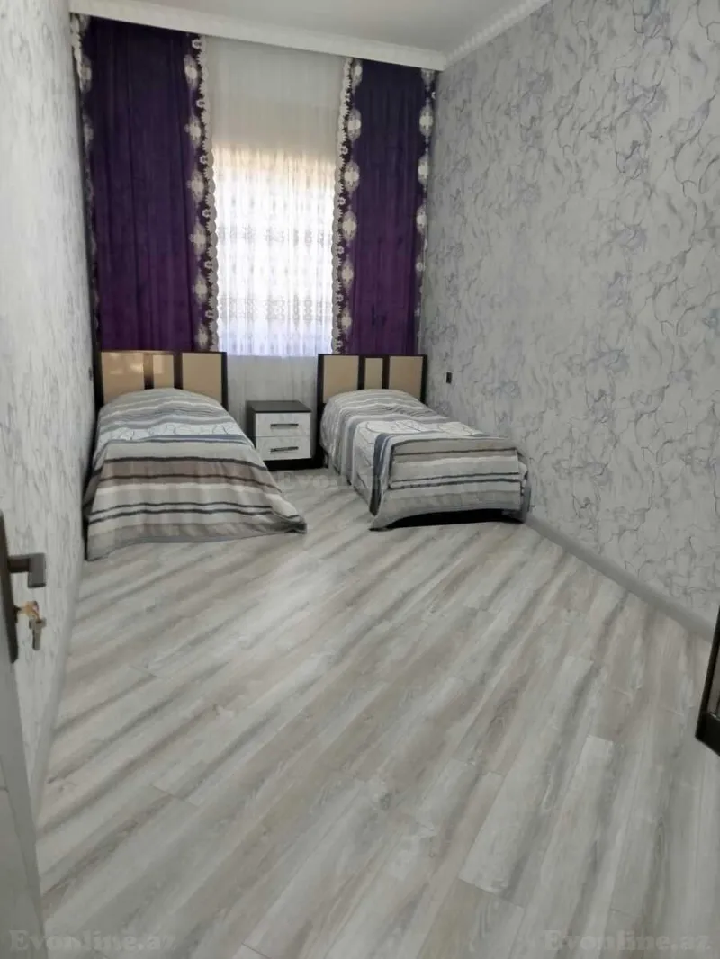 Satılır 4 otaqlı Həyət evi 200 m² Novxanı - şəkil 10