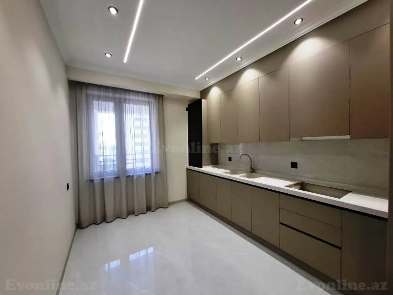 Satılır 3 otaqlı Mənzil Yeni tikili 117 m² 28 May m. - şəkil 4