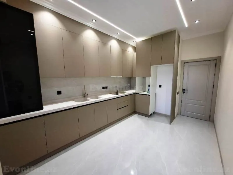 Satılır 3 otaqlı Mənzil Yeni tikili 117 m² 28 May m. - şəkil 6